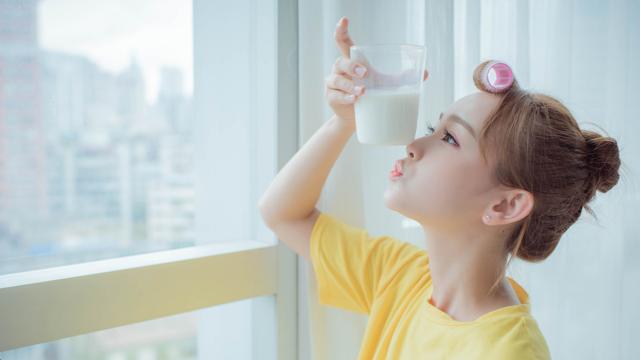 暮雨潇潇江上村(春江暮雨七言诗？)